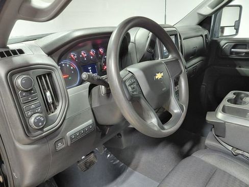 Used 2024 Chevrolet Silverado 2500 Custom w/ Custom Convenience Package AWD/4WD image 28