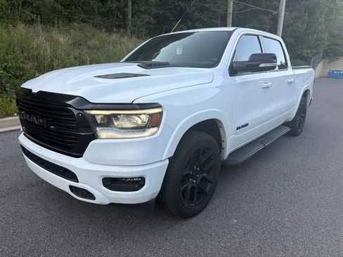 Used 2021 RAM 1500 Laramie AWD/4WD image 3