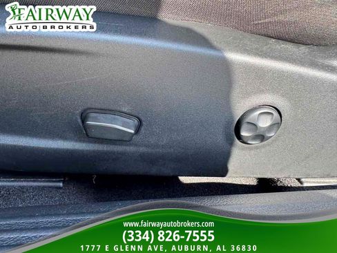 Used 2021 Dodge Challenger R/T RWD image 14