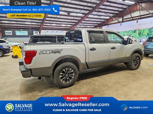 Used 2018 Nissan Titan PRO-4X w/ Pro-4x Utility Package AWD/4WD image 4