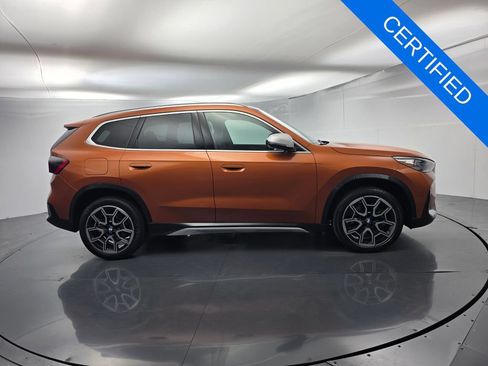 Certified 2023 BMW X1 xDrive28i w/ Premium Package AWD/4WD image 3