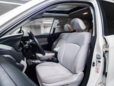 Used 2015 Subaru Forester 2.5i Premium w/ Popular Package #2 image 20