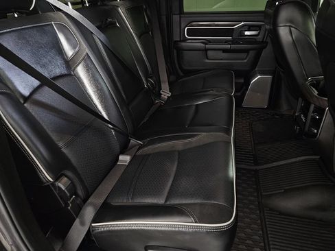 Used 2025 RAM 2500 Laramie AWD/4WD image 30