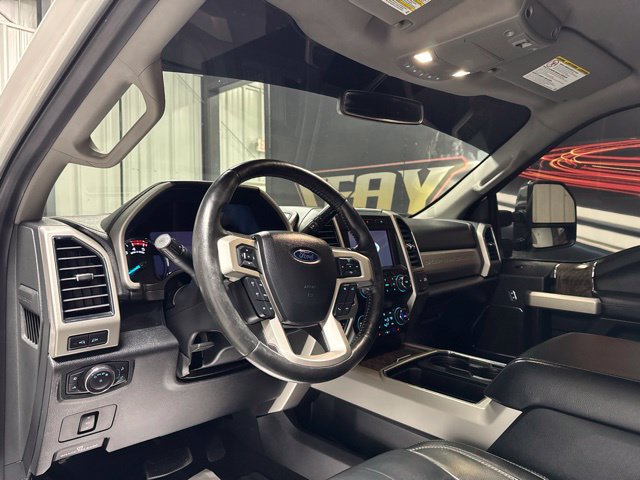 Used 2019 Ford F250 Lariat w/ Chrome Package AWD/4WD image 6