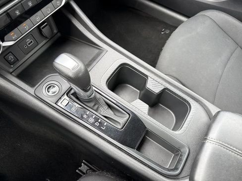 Used 2025 Nissan Sentra S FWD image 13
