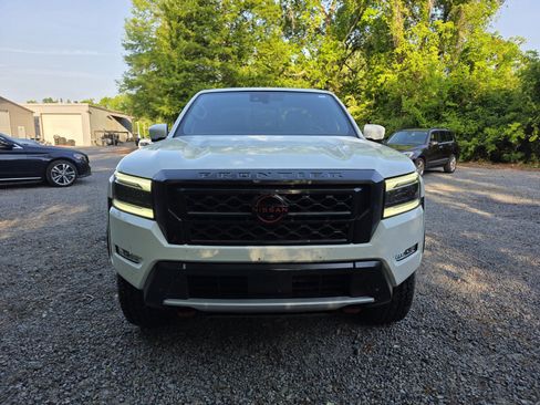 Used 2024 Nissan Frontier PRO-4X w/ Pro Premium Package image 2