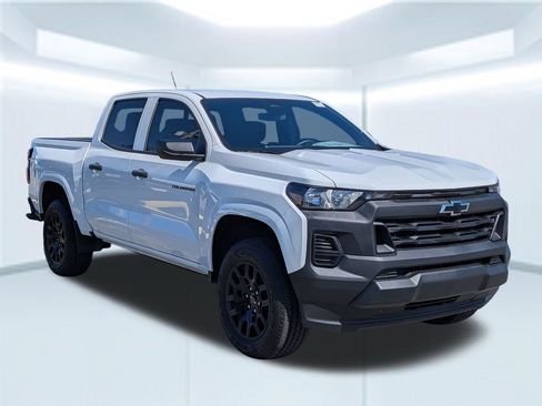 New 2026 Chevrolet Colorado W/T w/ WT Custom Package RWD image 8