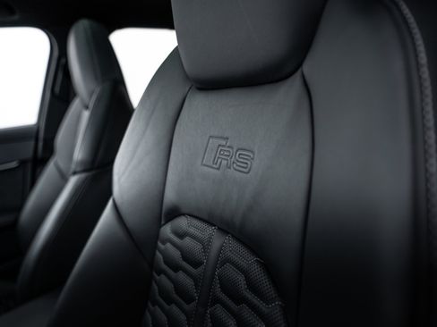 Used 2024 Audi RS 6 performance image 18