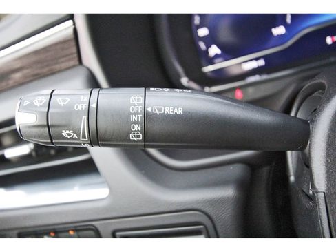 Used 2023 Chevrolet Tahoe LT w/ Luxury Package image 18