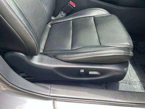 Used 2019 Nissan Maxima 3.5 SV w/ Floor Mat Group FWD image 40