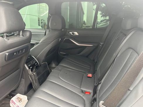 Used 2019 BMW X5 xDrive40i w/ Premium Package 2 AWD/4WD image 8