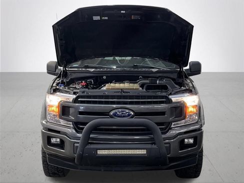 Used 2020 Ford F150 XLT w/ Equipment Group 302A Luxury AWD/4WD image 5