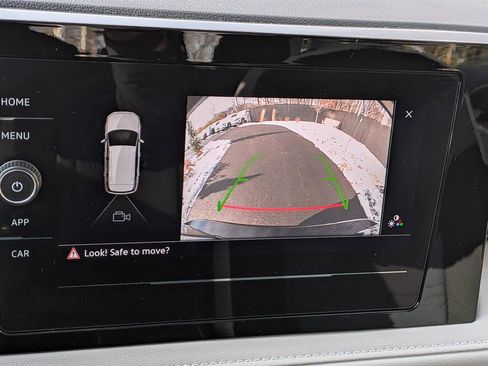 Certified 2025 Volkswagen Taos S image 30