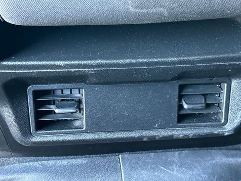 Used 2024 Chevrolet Silverado 2500 LT image 57