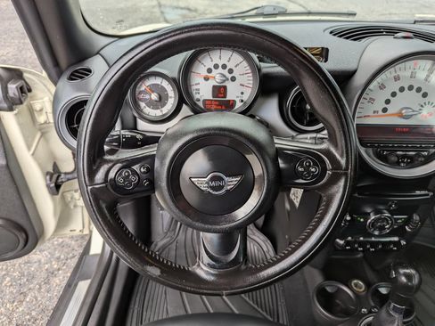 Used 2011 MINI Cooper Convertible FWD image 15