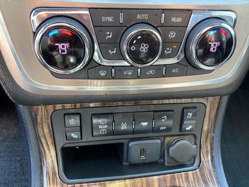 Used 2016 GMC Acadia Denali AWD/4WD image 16