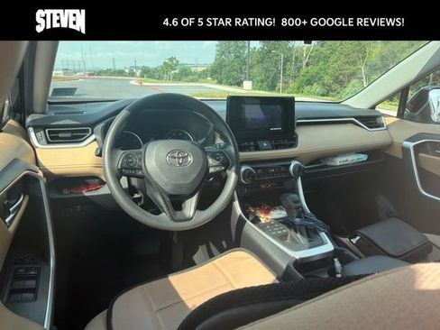 Used 2019 Toyota RAV4 XLE w/ All Weather Liner Package AWD/4WD image 12