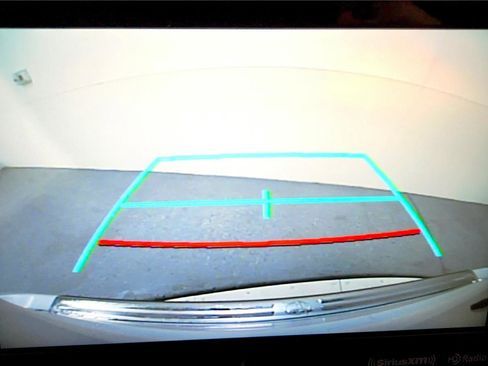 Certified 2022 Toyota Highlander XLE image 42