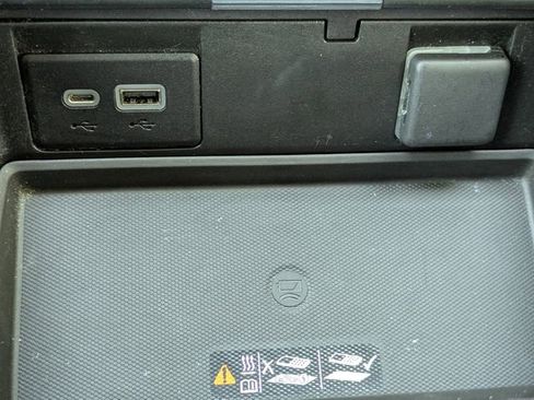 Used 2022 GMC Yukon Denali w/ Max Trailering Package image 33