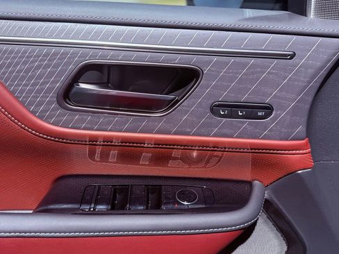 Certified 2026 INFINITI QX80 Autograph image 16