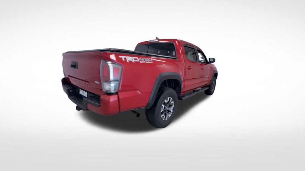 Used 2020 Toyota Tacoma TRD Off-Road w/ Technology Package AWD/4WD image 8