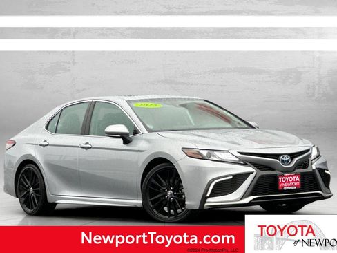 Used 2023 Toyota Camry XSE w/ Navigation Package image 1