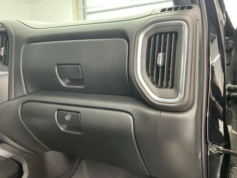 Used 2020 GMC Sierra 1500 AT4 w/ AT4 Premium Package image 12