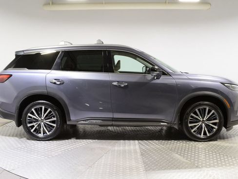 Certified 2023 INFINITI QX60 Sensory w/ Cargo Package AWD/4WD image 3