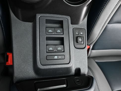 Used 2021 Ford Bronco Outer Banks image 7