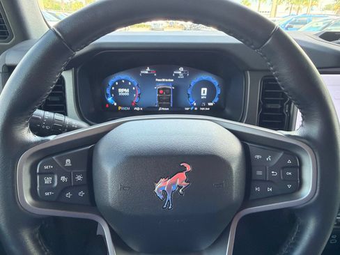 Used 2025 Ford Bronco Badlands AWD/4WD image 24