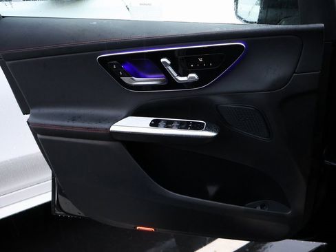 New 2026 Mercedes-Benz GLC 43 AMG 4MATIC image 36