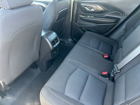 Used 2023 GMC Terrain SLE w/ Driver Convenience Package FWD image 17