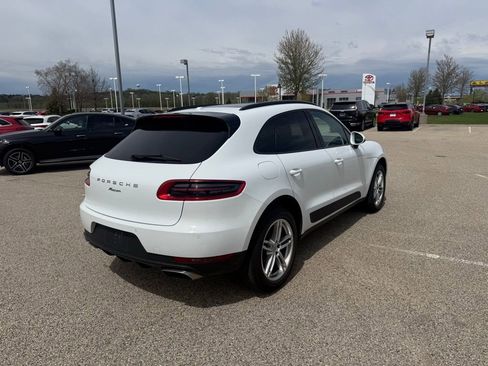Used 2018 Porsche Macan AWD/4WD image 4