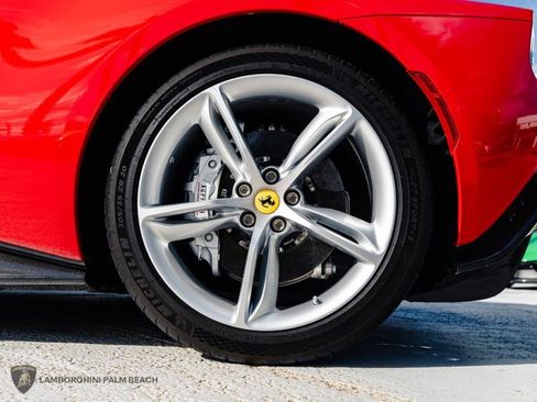 Used 2023 Ferrari 296 GTS RWD image 33