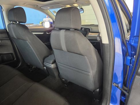 Certified 2017 Honda Civic EX-T image 24