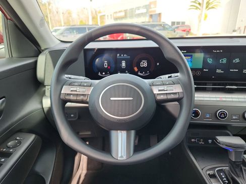 New 2026 Hyundai Kona SE image 11