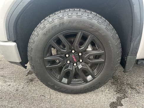 Used 2021 GMC Sierra 1500 Elevation image 29