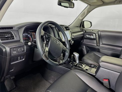 Certified 2023 Toyota 4Runner TRD Off-Road Premium image 7