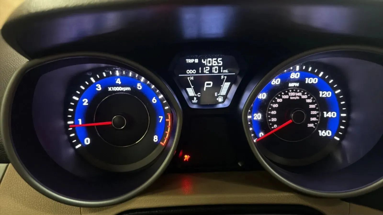 Used 2012 Hyundai Elantra GLS w/ Preferred Pkg 3 FWD image 11