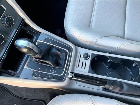Used 2017 Volkswagen Golf Alltrack S AWD/4WD image 17