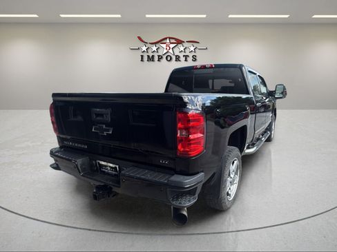 Used 2015 Chevrolet Silverado 2500 LTZ w/ Duramax Plus Package AWD/4WD image 5