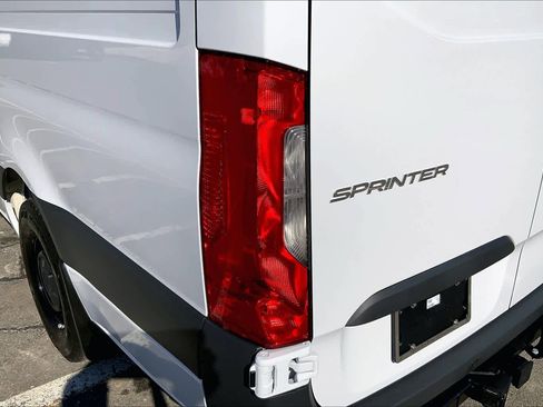 New 2026 Mercedes-Benz Sprinter 2500 image 19