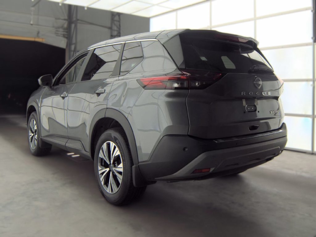 Used 2023 Nissan Rogue SV AWD/4WD image 4
