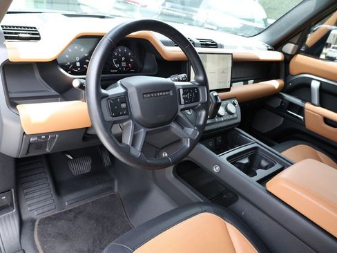 Used 2023 Land Rover Defender 130 X-Dynamic SE AWD/4WD image 16