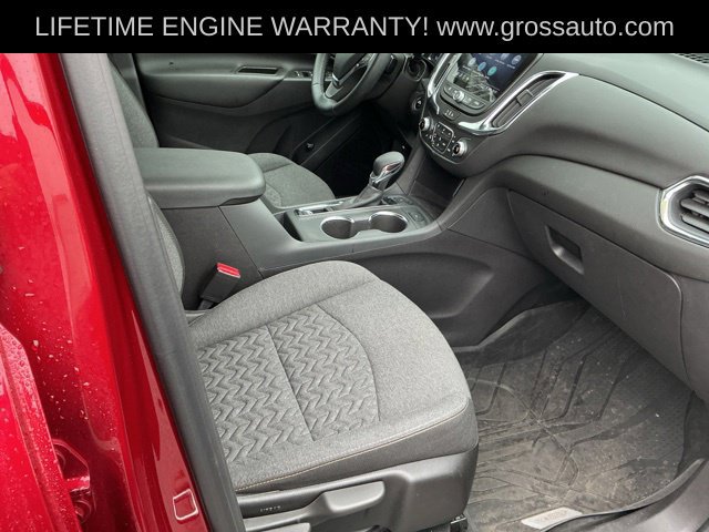 Used 2024 Chevrolet Equinox LT AWD/4WD image 30