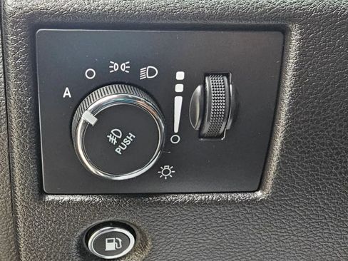 Used 2017 Jeep Grand Cherokee Trailhawk AWD/4WD image 22