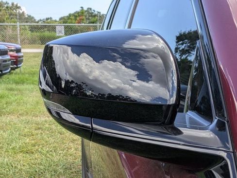 New 2025 Jeep Grand Cherokee L Laredo AWD/4WD image 13