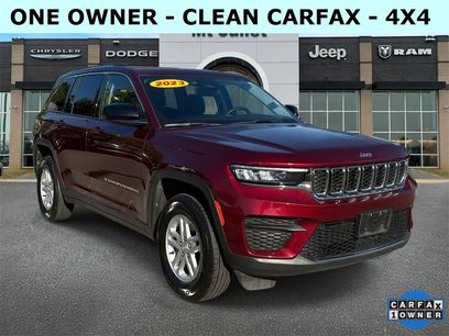 Used 2023 Jeep Grand Cherokee Laredo