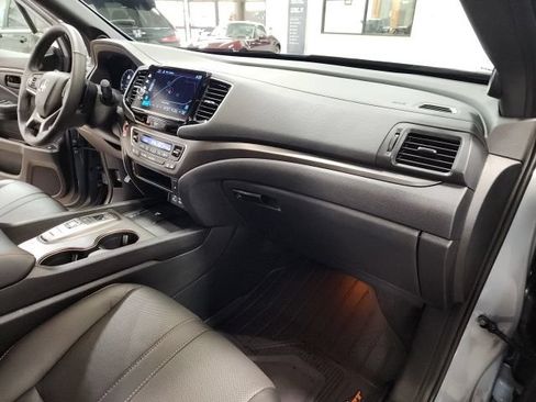 Certified 2025 Honda Ridgeline TrailSport image 34