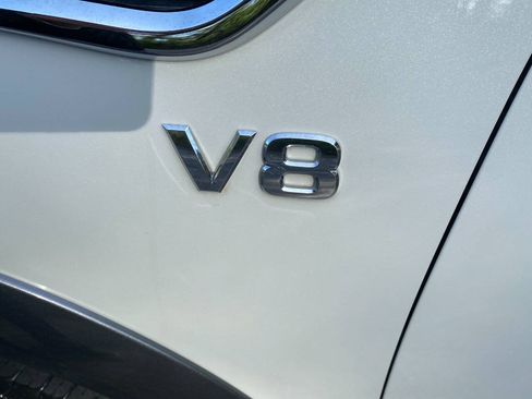 Used 2017 Nissan Armada Platinum RWD image 11